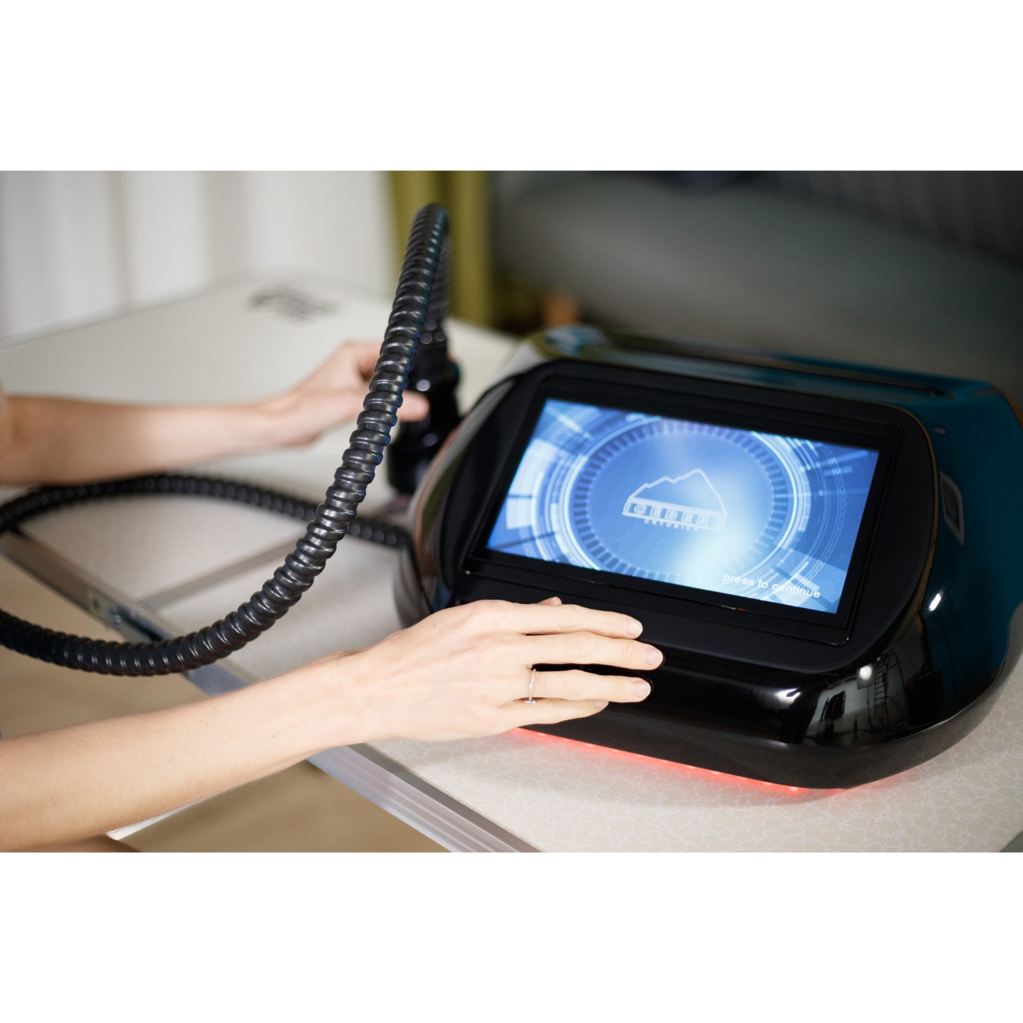 Cryonick Wellness Technology: Iceberg Cryonick Mini Roller