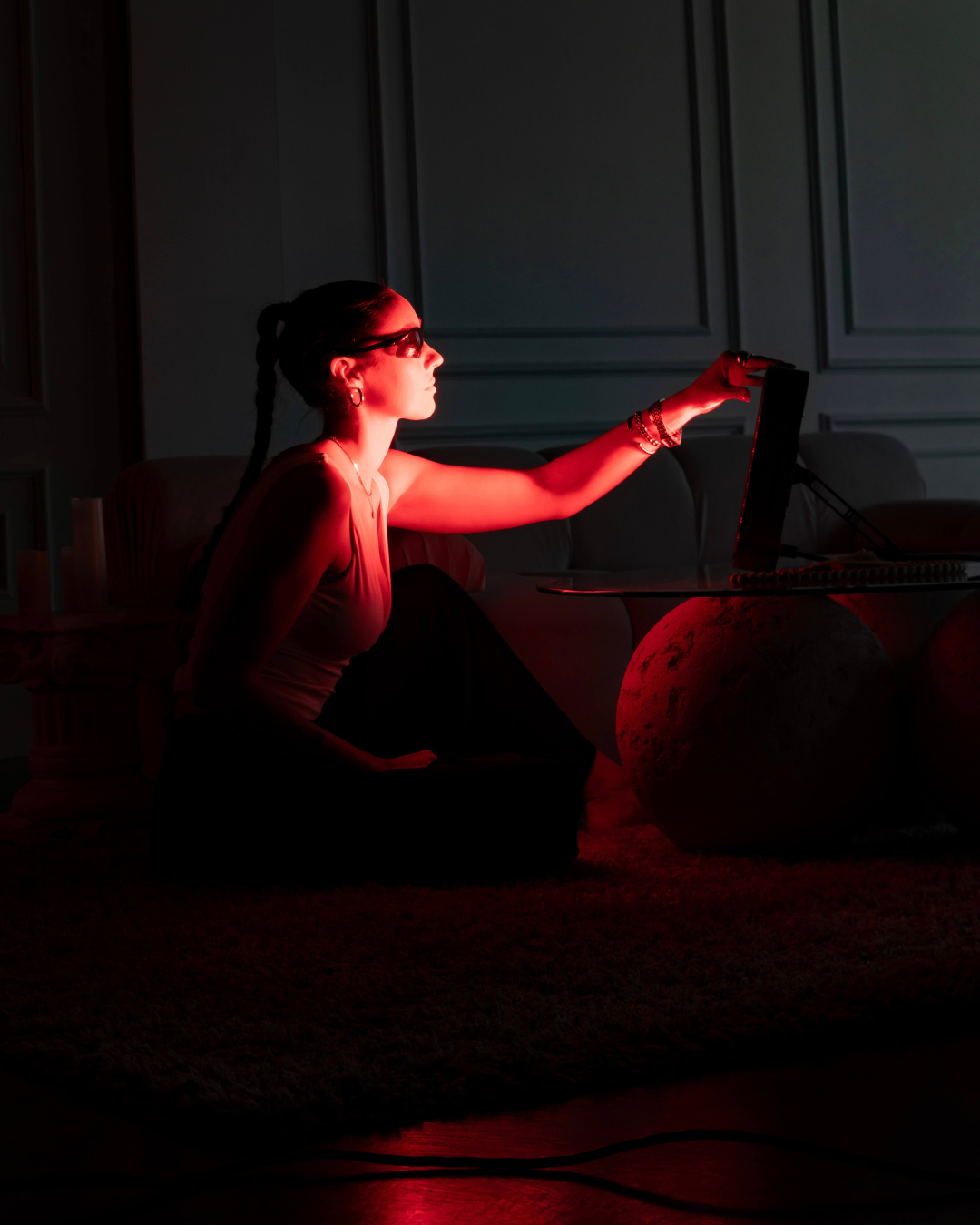 Renew Red Light Small Panel – Targeted Red Light Therapy Device