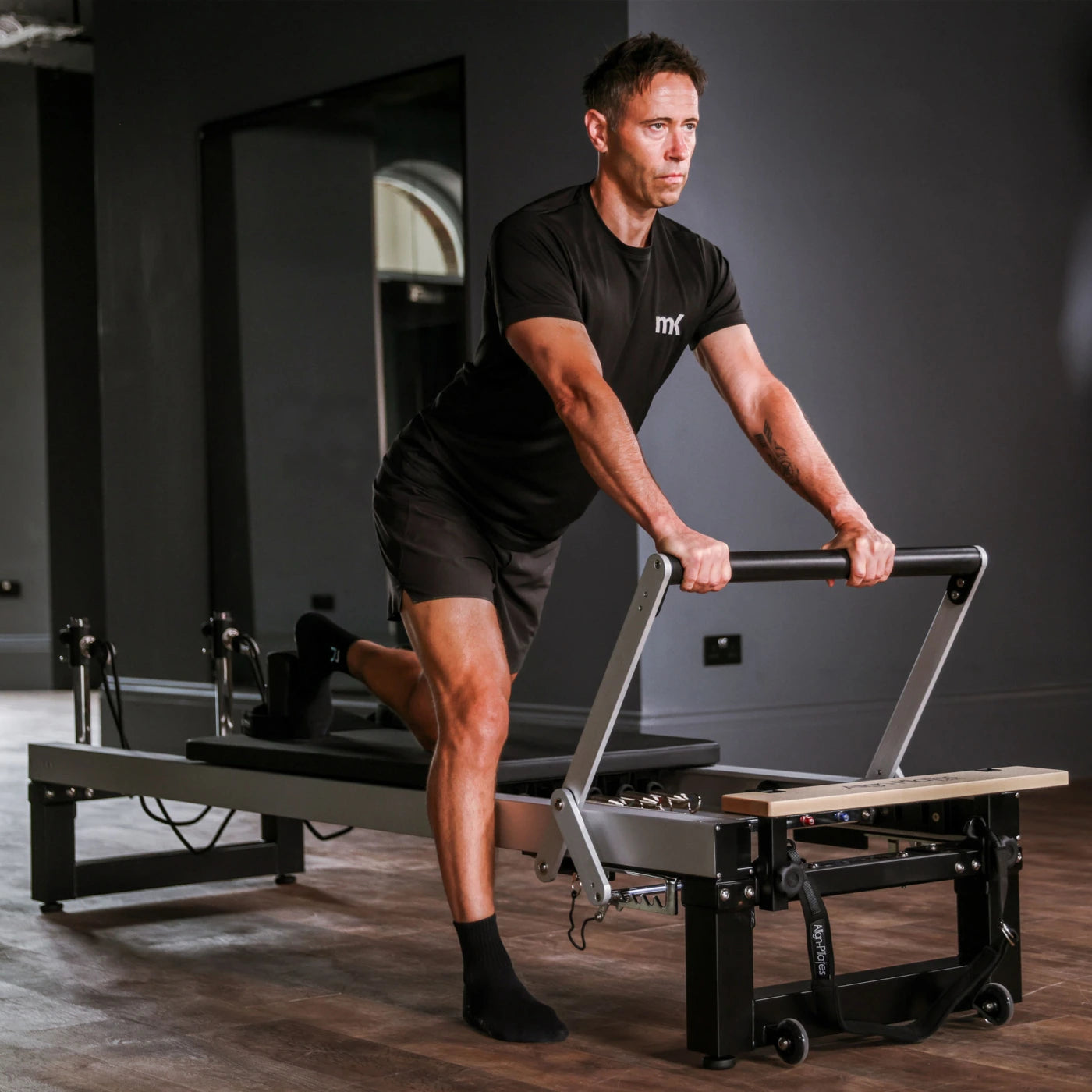 Align-Pilates A8-Pro Pilates Reformer