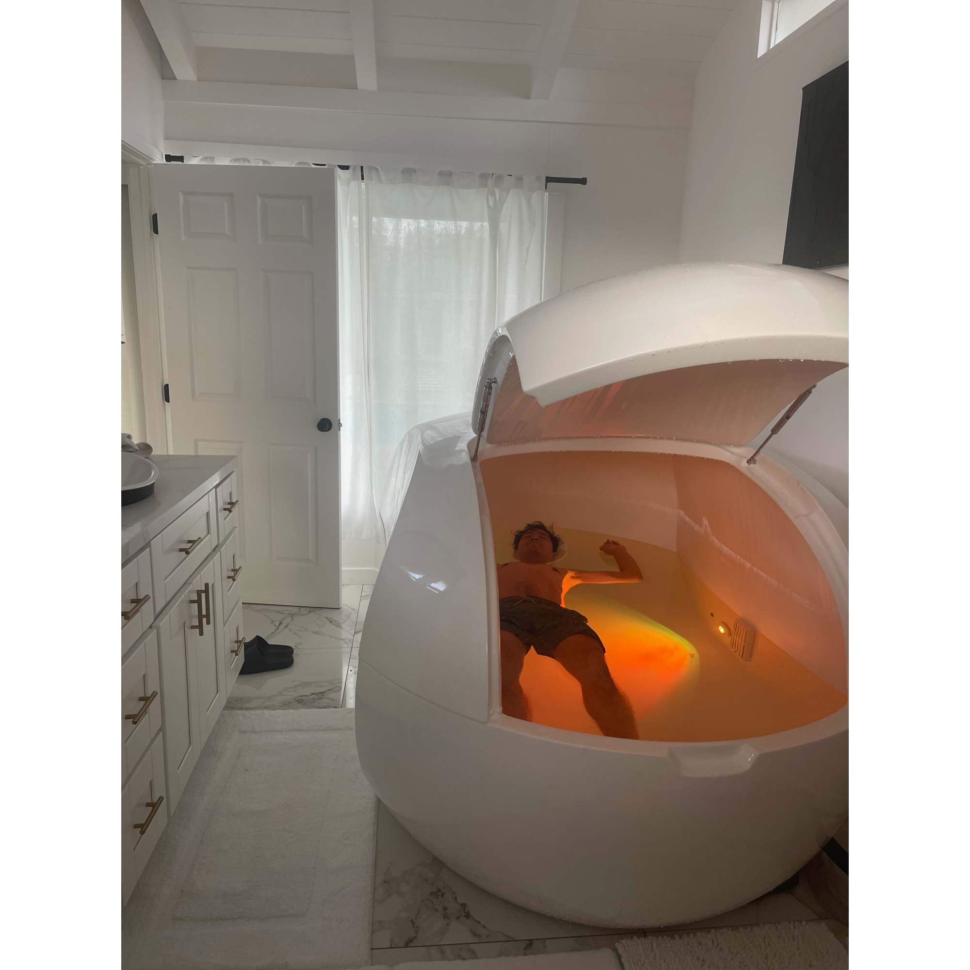 Dreampod: Home Float PLUS - Elite Holistic Fitness