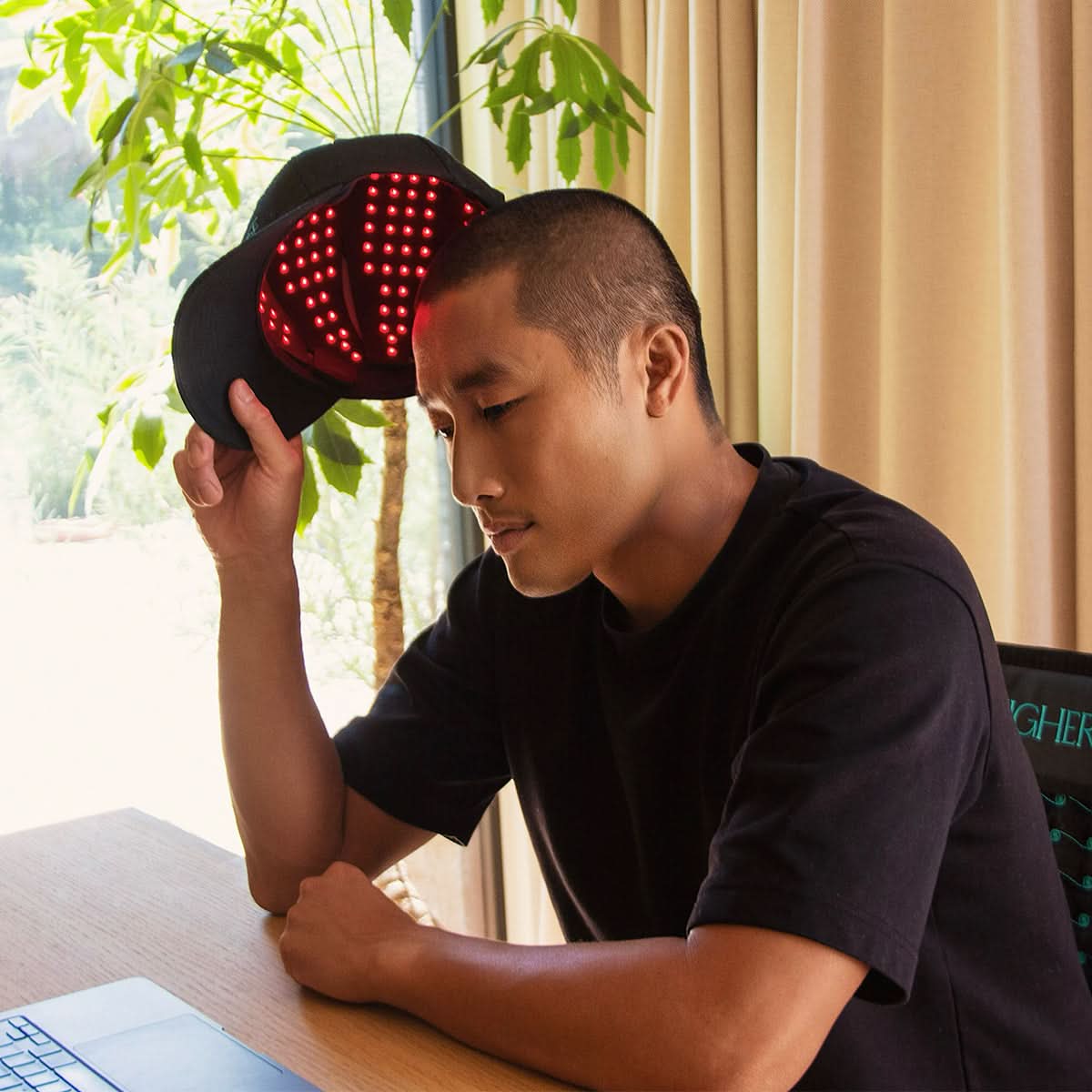 HigherDOSE Red Light Hat - Elite Holistic Fitness