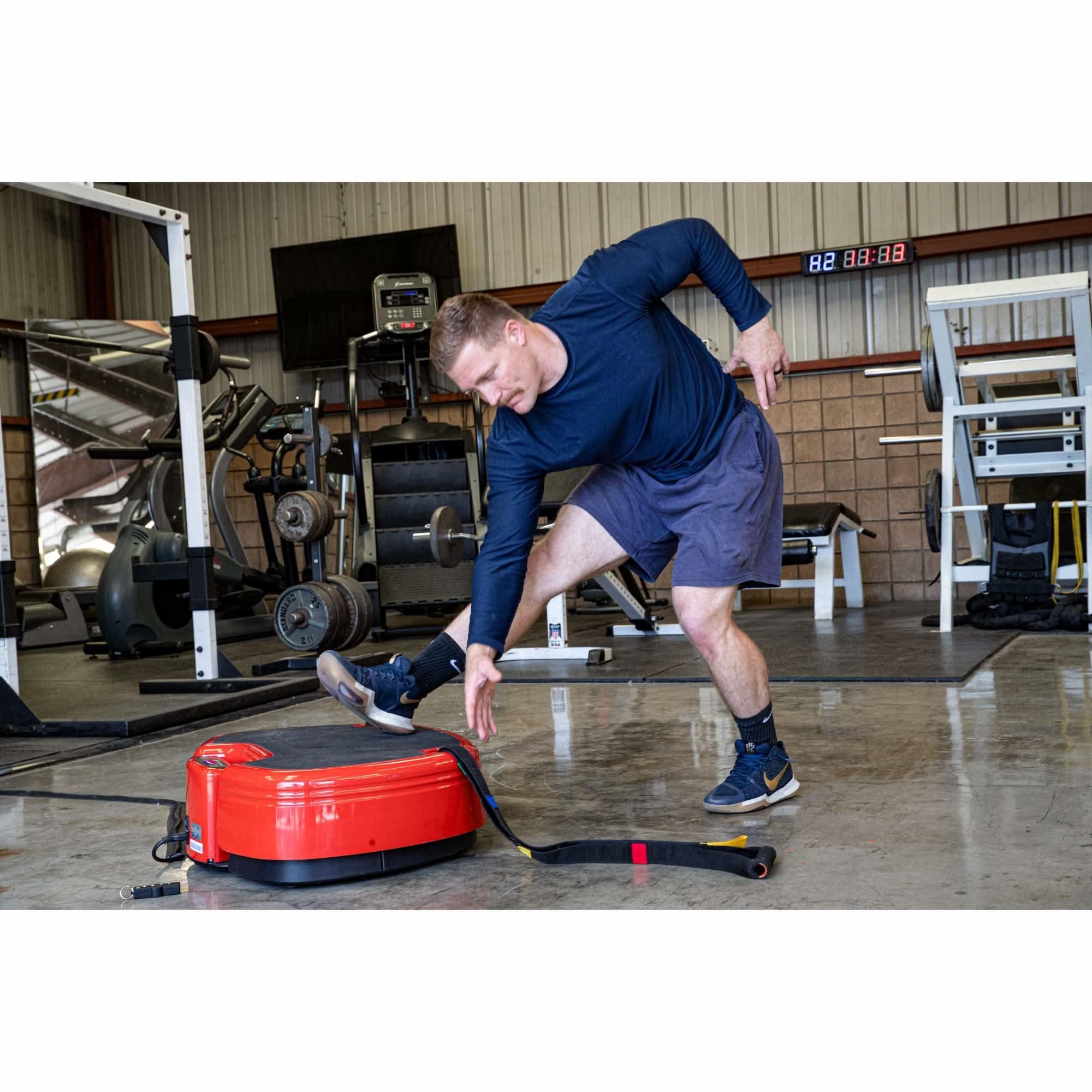 Power Plate: MOVE Vibration Platform.
