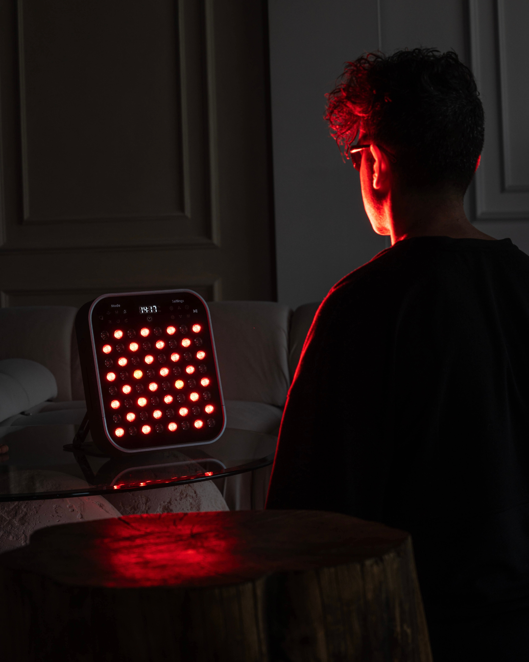 Renew Red Light Small Panel – Targeted Red Light Therapy Device