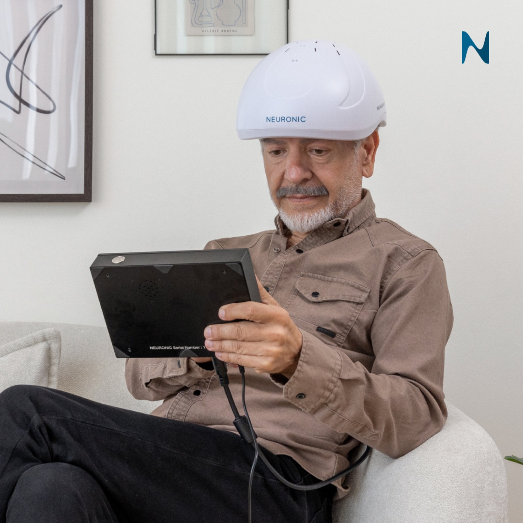 Neuronic Neuradiant 1070 – Transcranial Photobiomodulation Helmet