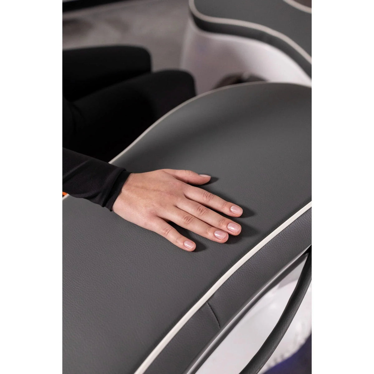 Cryonick Wellness Technology: RollStar Infrared Lymphatic Massage Roller - Elite Holistic Fitness