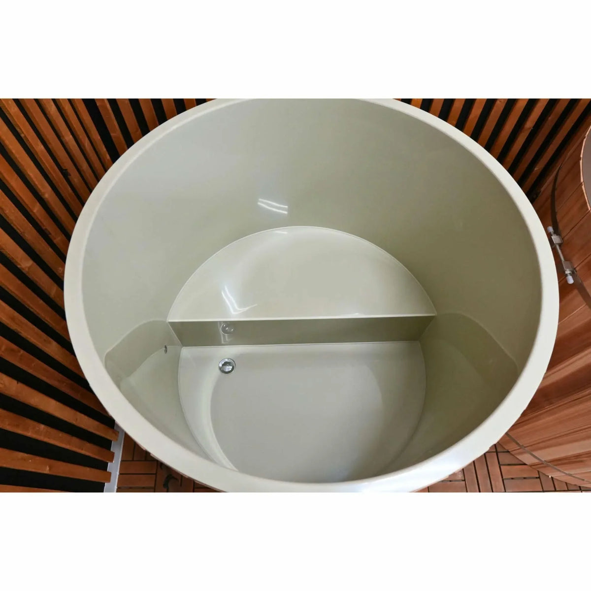 Dynamic Cold Therapy: Barrel Plunge - Elite Holistic Fitness