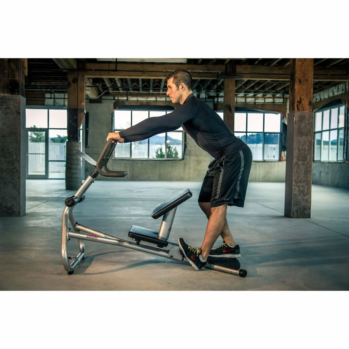 Motive Fitness: TS200 TotalStretch - Elite Holistic Fitness